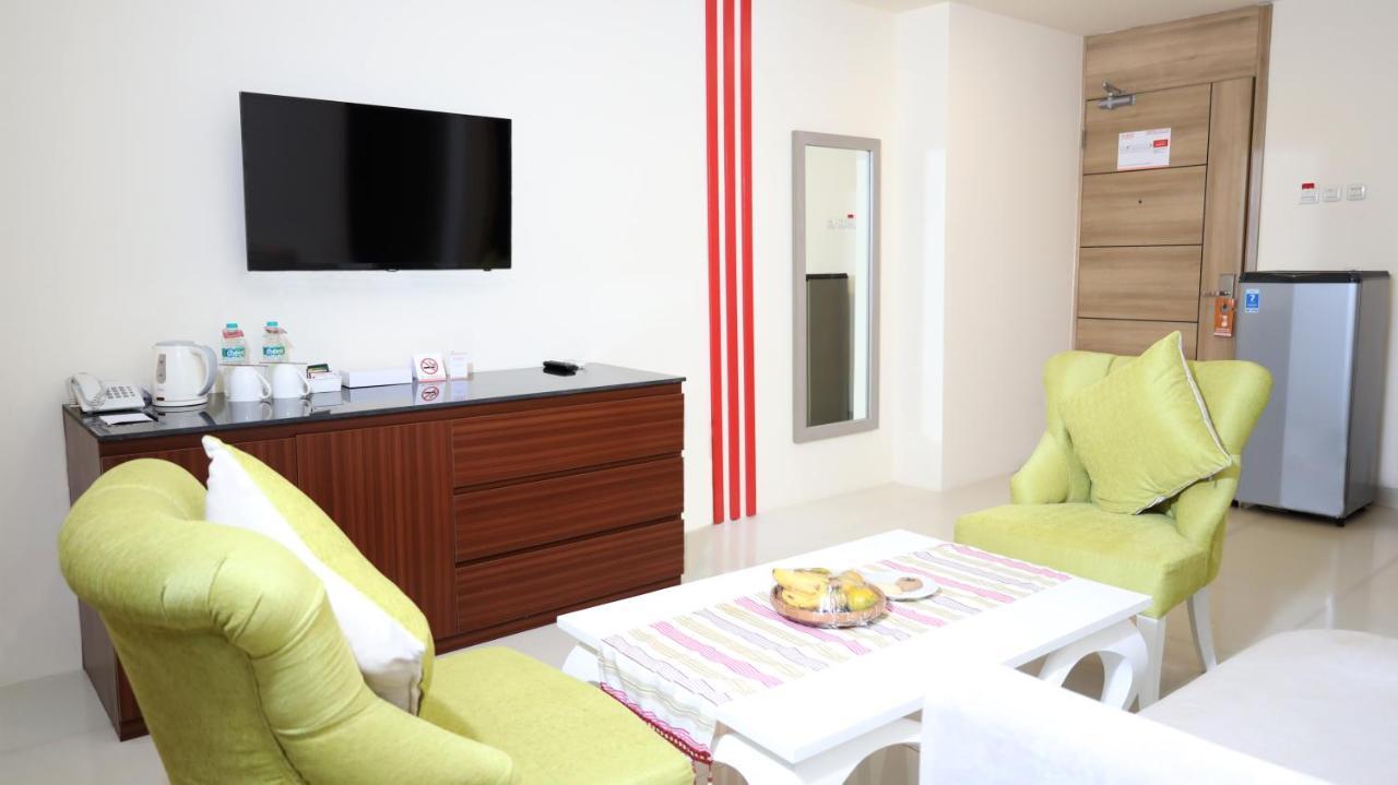 Moritz Hotel Rsab Harapan Kita Jakarta Extérieur photo