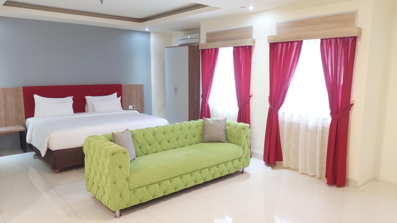 Moritz Hotel Rsab Harapan Kita Jakarta Extérieur photo
